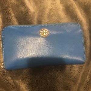 Tory Burch Robinson Zip continental wallet